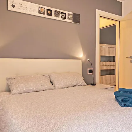 Appartamento Ormeggio Lago Maggiore Apartment Laveno-Mombello